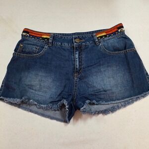 Studio F Womens Embroidered Studded Denim Shorts Blue Medium Wash Frayed Hem